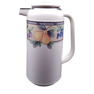 Mikasa Garden Harvest Intaglio Plastic
Thermos/Carafe & Lid. Never Used!